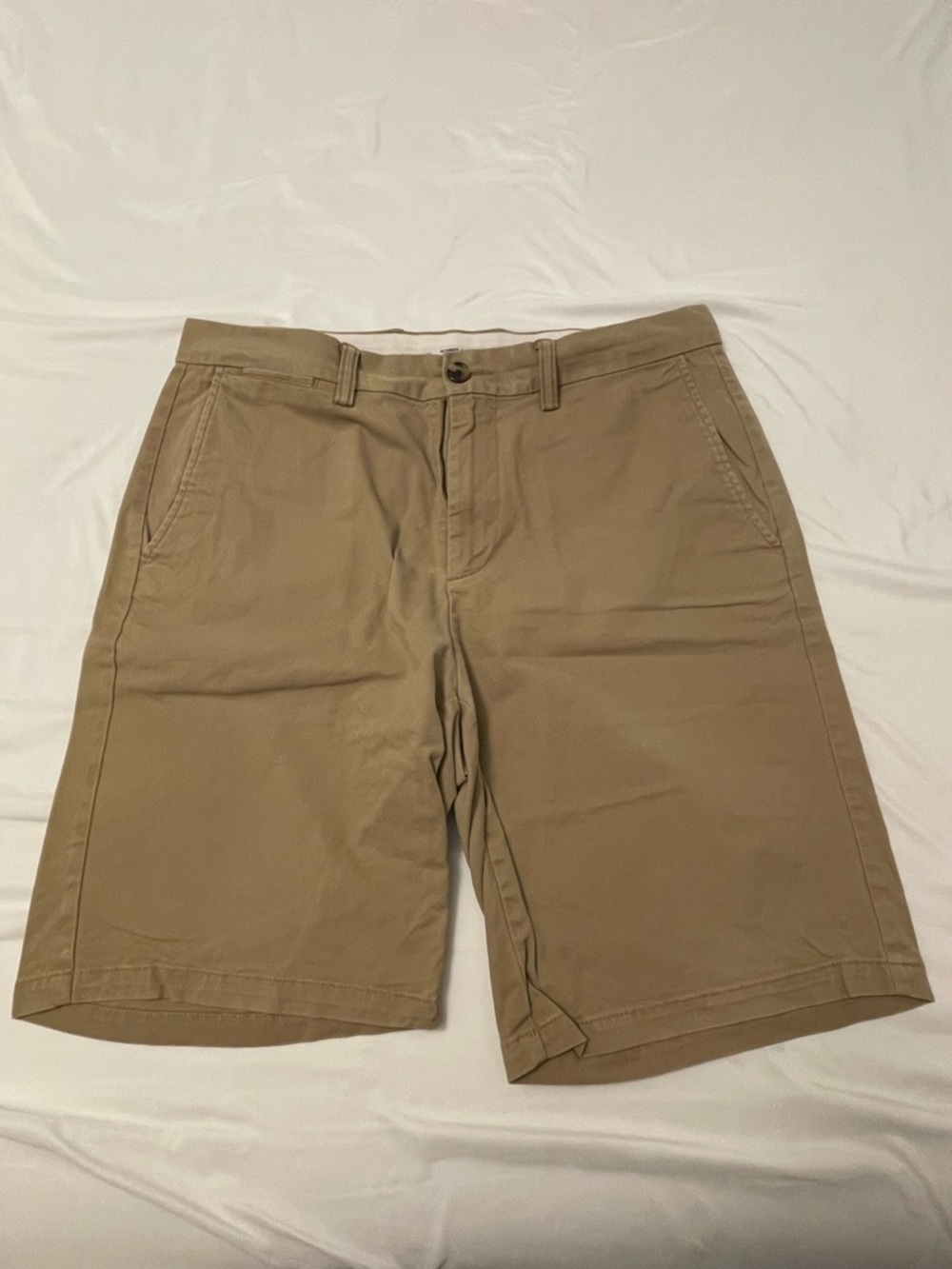 Old Navy Tan Flat-Front Chino Shorts